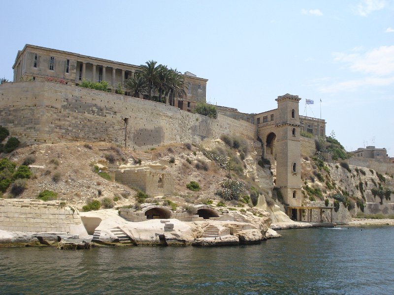 69 Stiegenhaus zum Strand.jpg